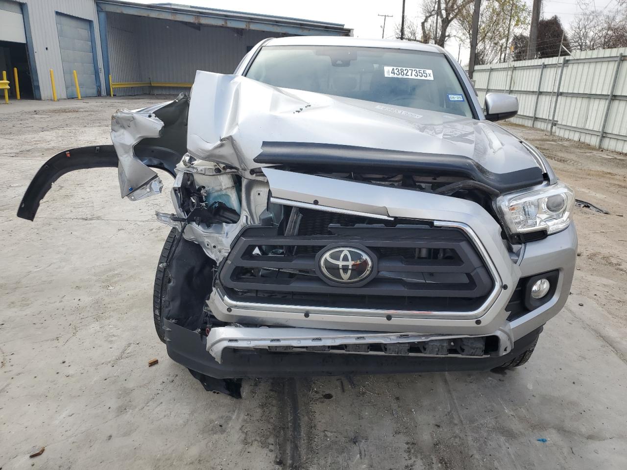 2021 Toyota Tacoma - Image 5