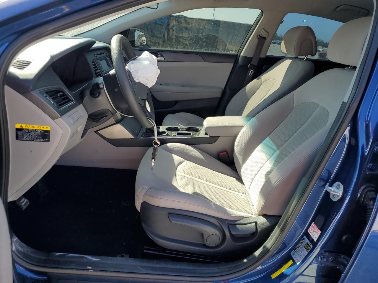 2017 Hyundai Sonata - Image 7