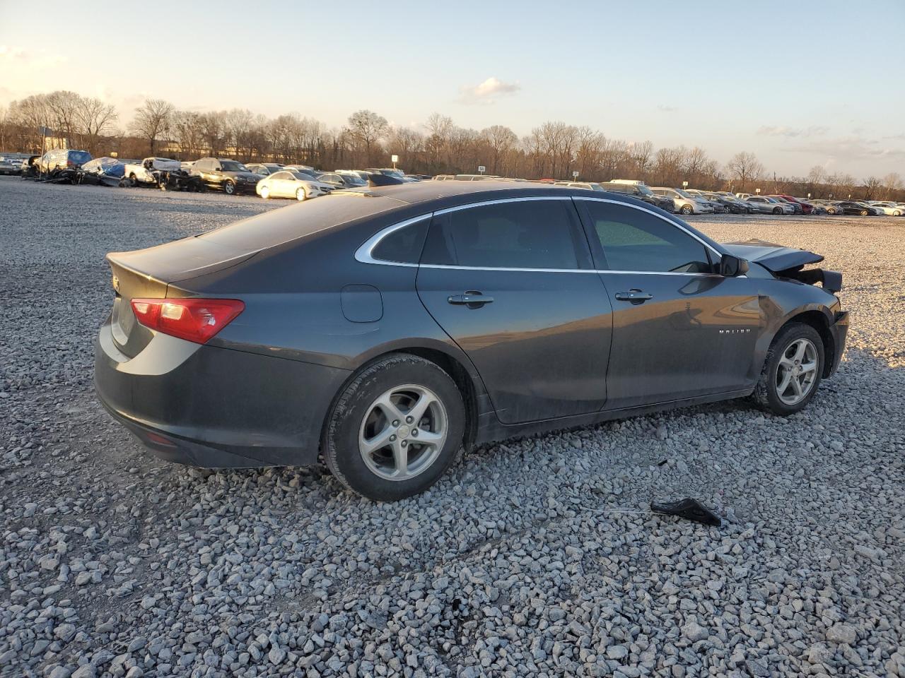 2017 Chevrolet Malibu - Image 3