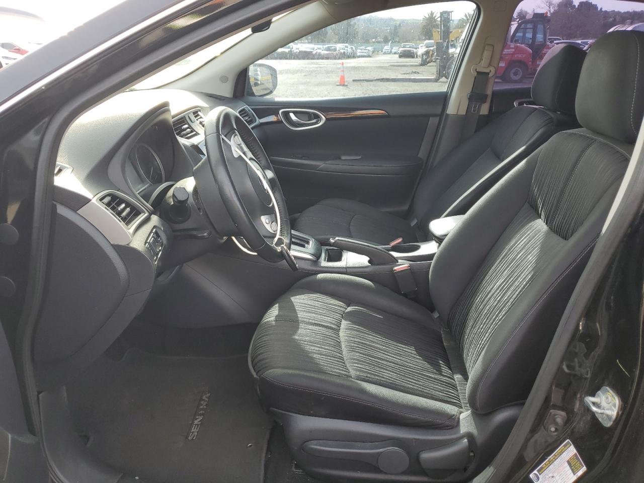 2018 Nissan Sentra - Image 7