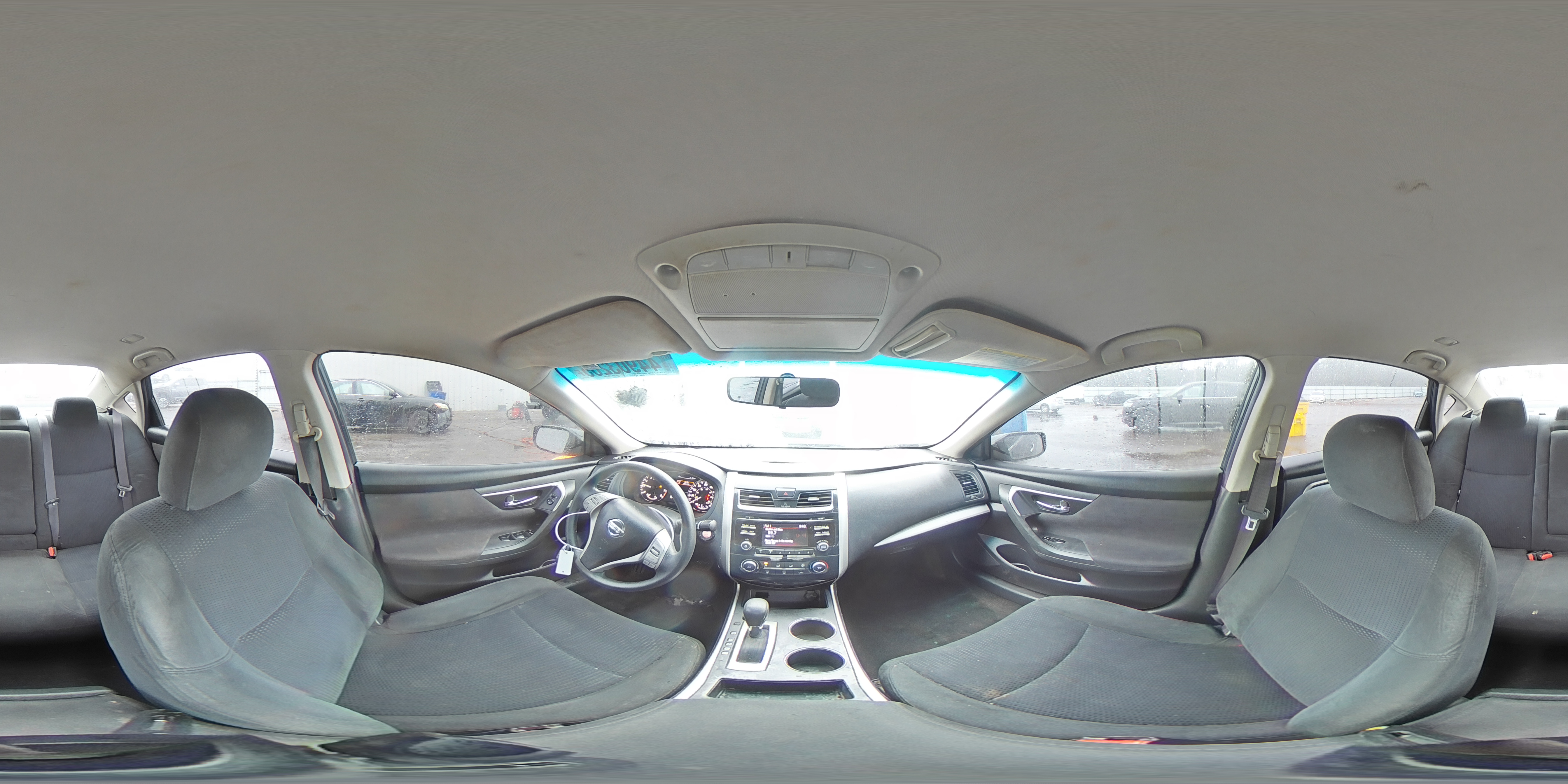 2015 Nissan Altima - Image 15
