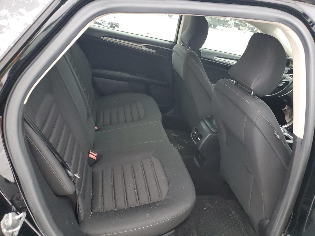 3FA6P0LU6HR356796 FORD FUSION 2017