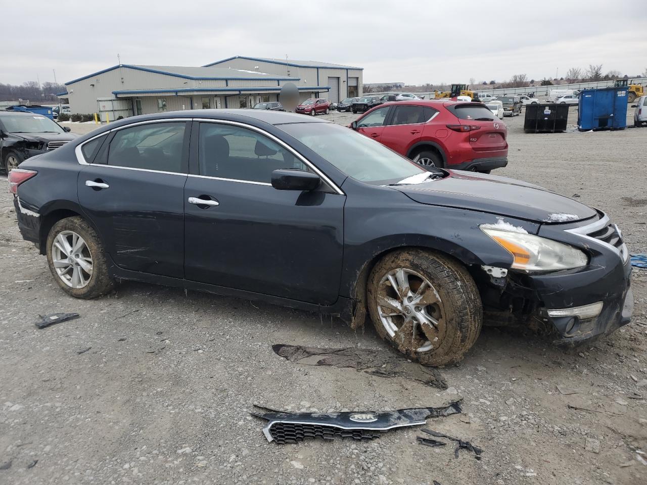 2015 Nissan Altima - Image 4