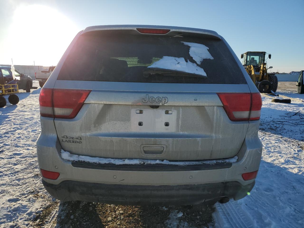 2011 Jeep Grand Cherokee - Image 6