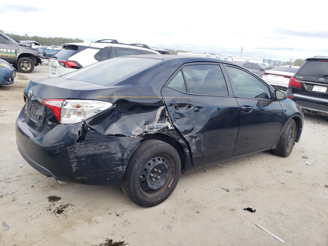 2015 Toyota Corolla - Image 3