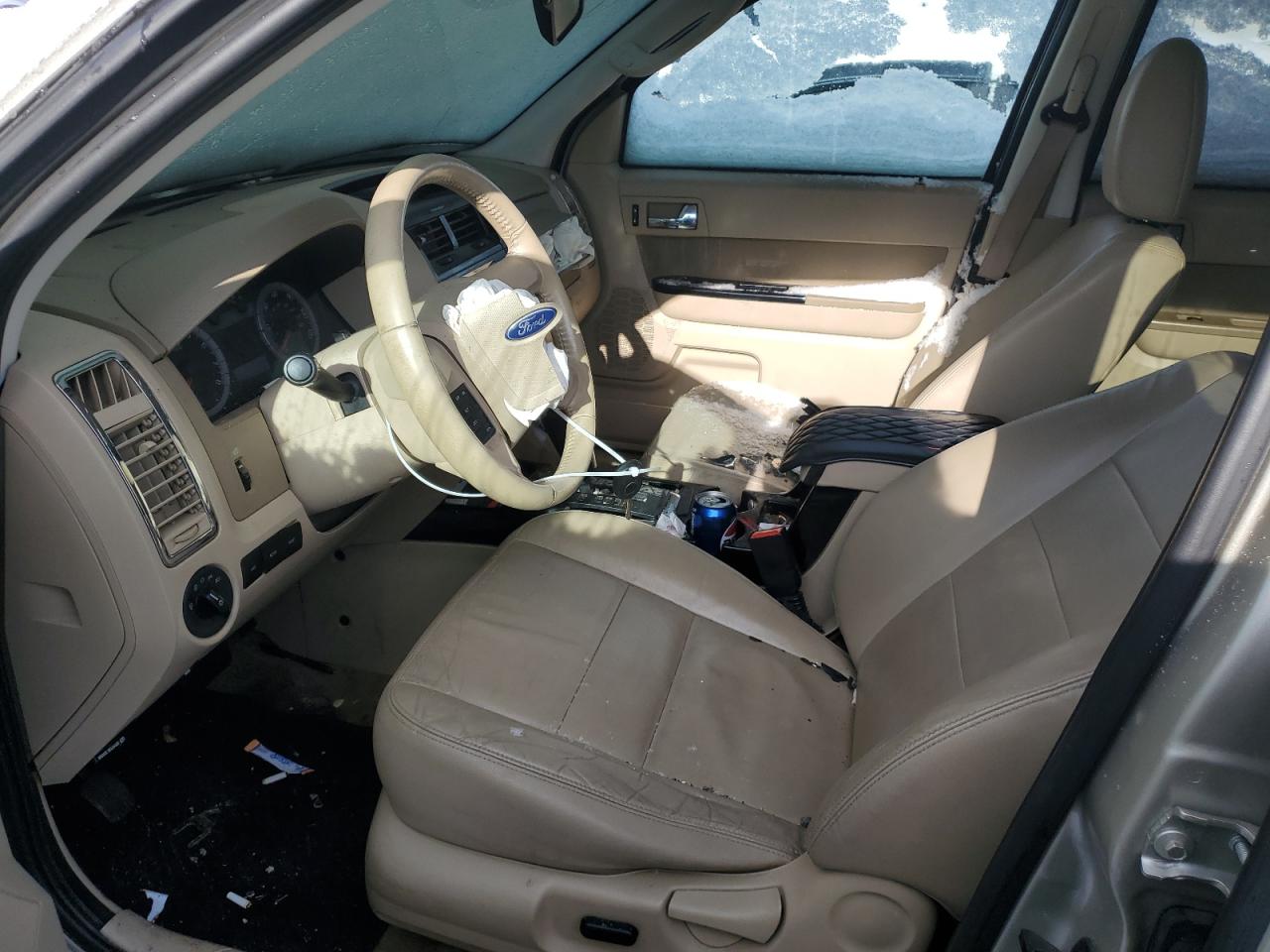 2010 Ford Escape - Image 7