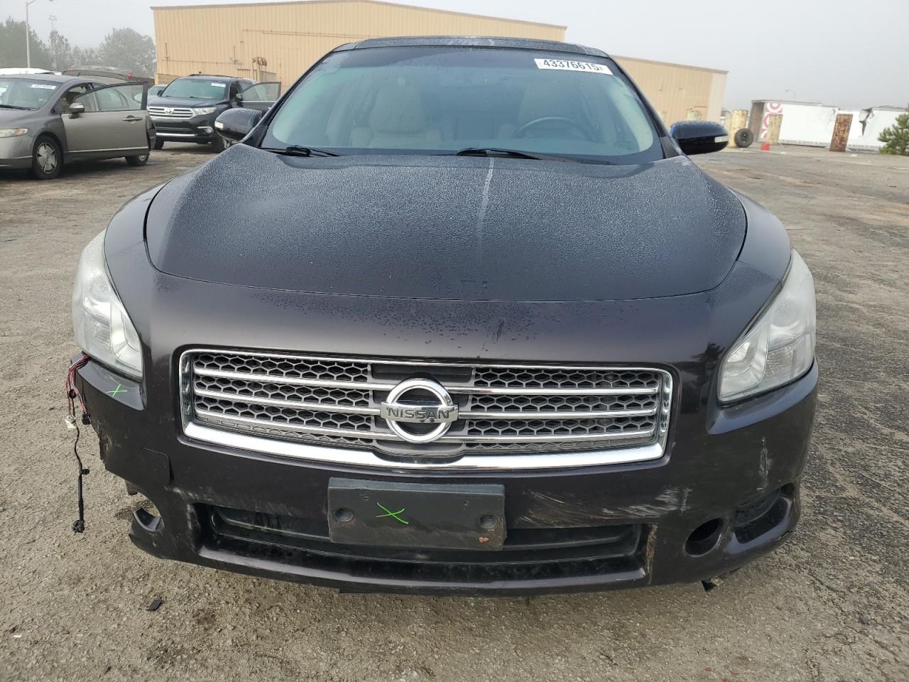 2010 Nissan Maxima - Image 5