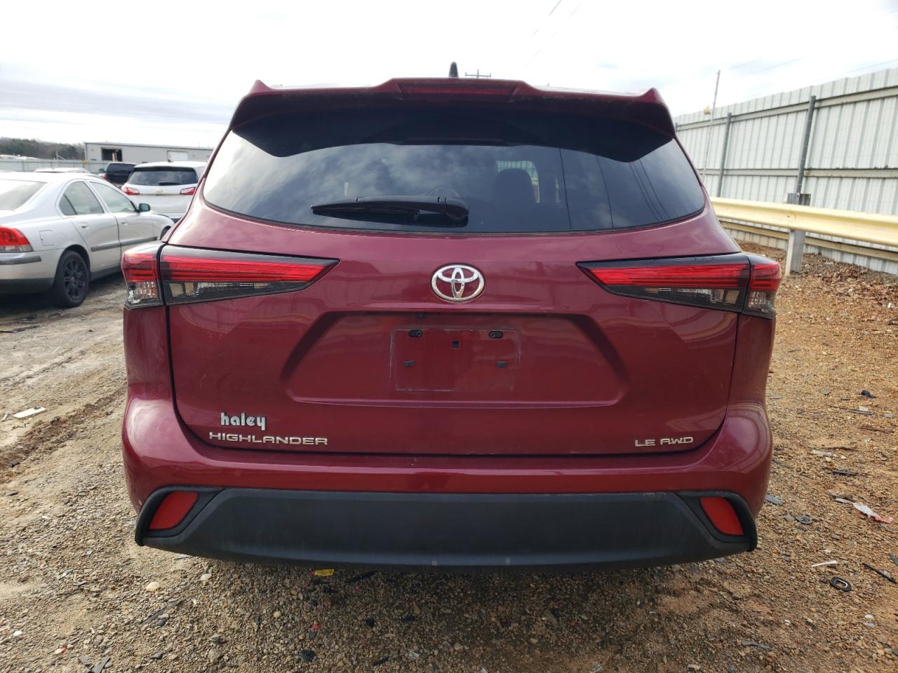 2022 Toyota Highlander - Image 6