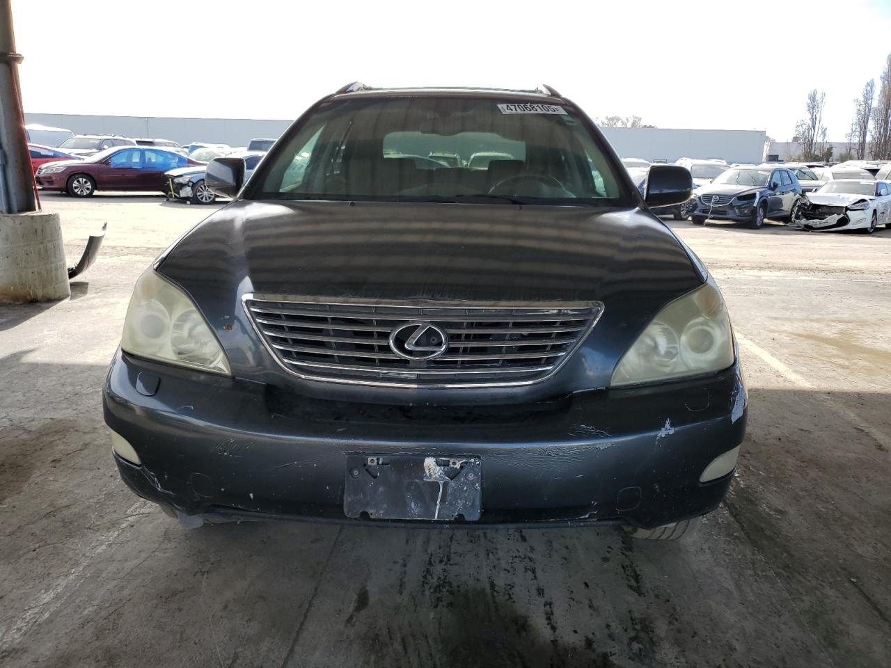 2005 Lexus RX - Image 5