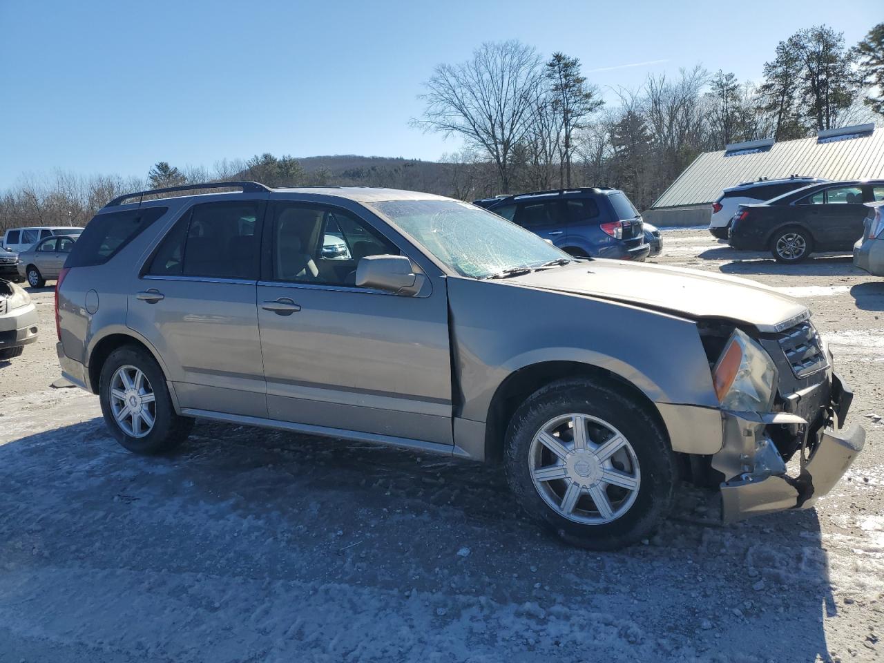 2004 Cadillac SRX - Image 4
