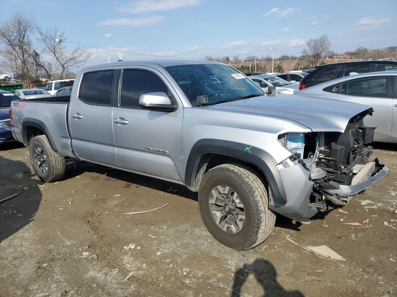 2019 Toyota Tacoma - Image 4