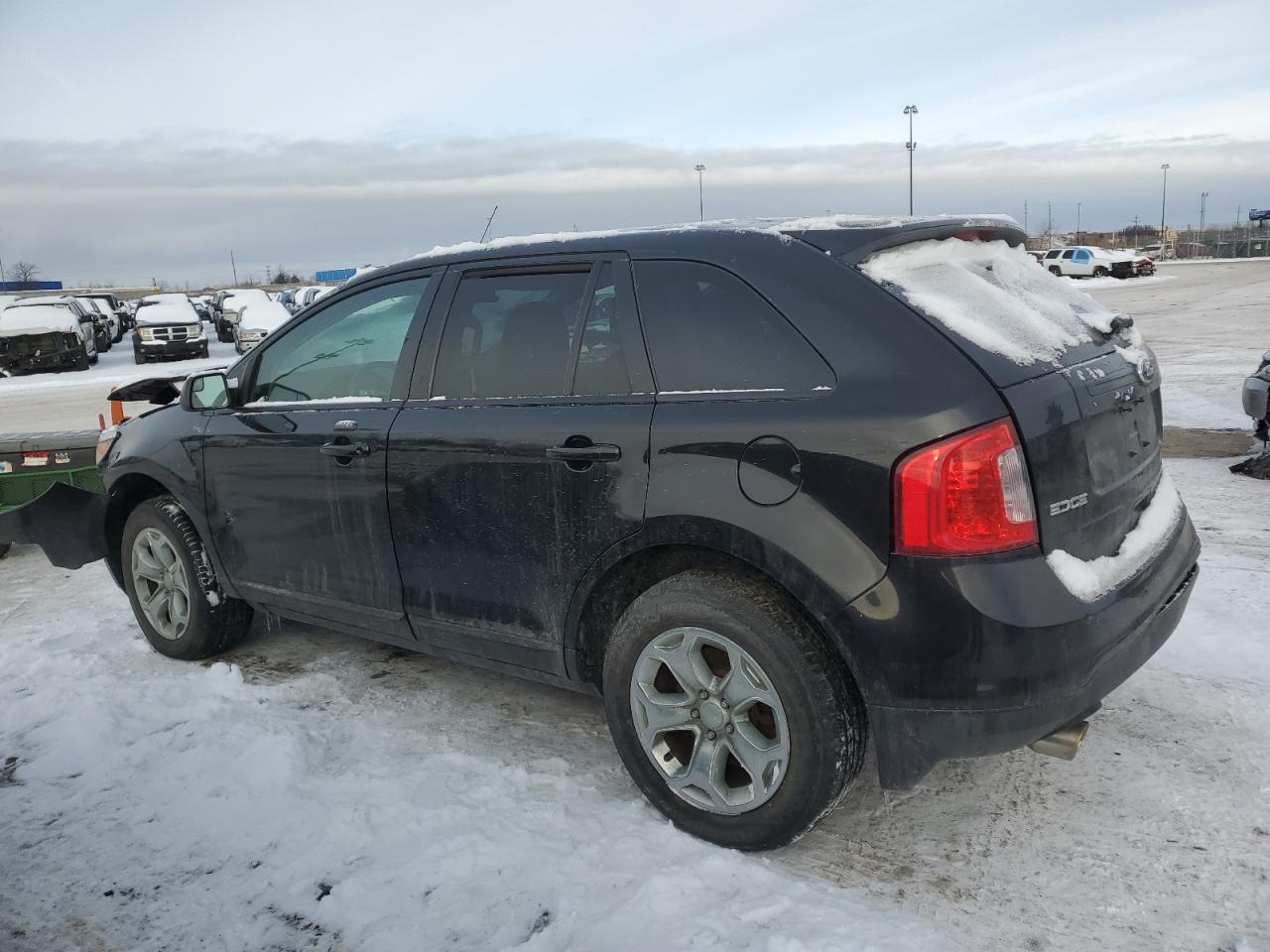 2014 Ford Edge - Image 2