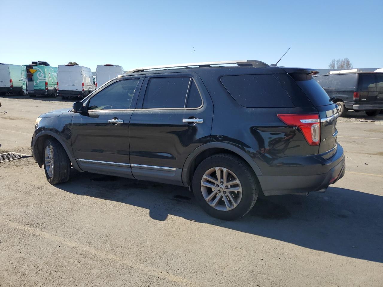 2013 Ford Explorer - Image 2