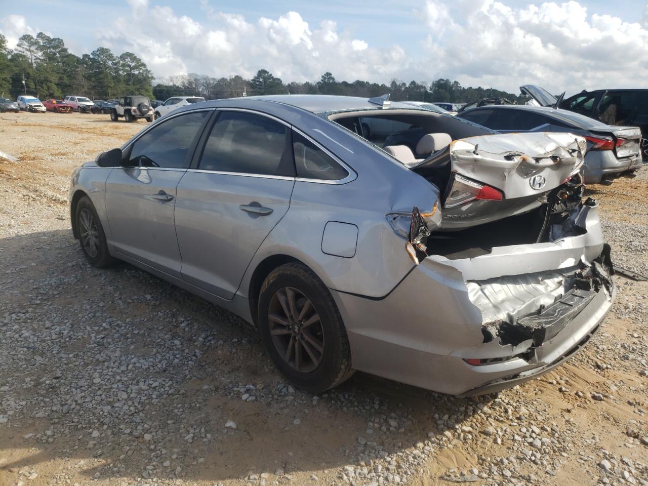 2015 Hyundai Sonata - Image 2