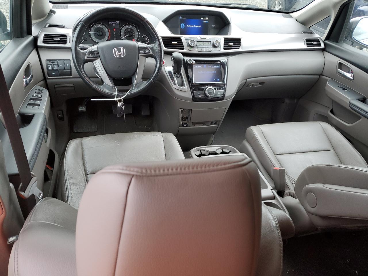 2015 Honda Odyssey - Image 8