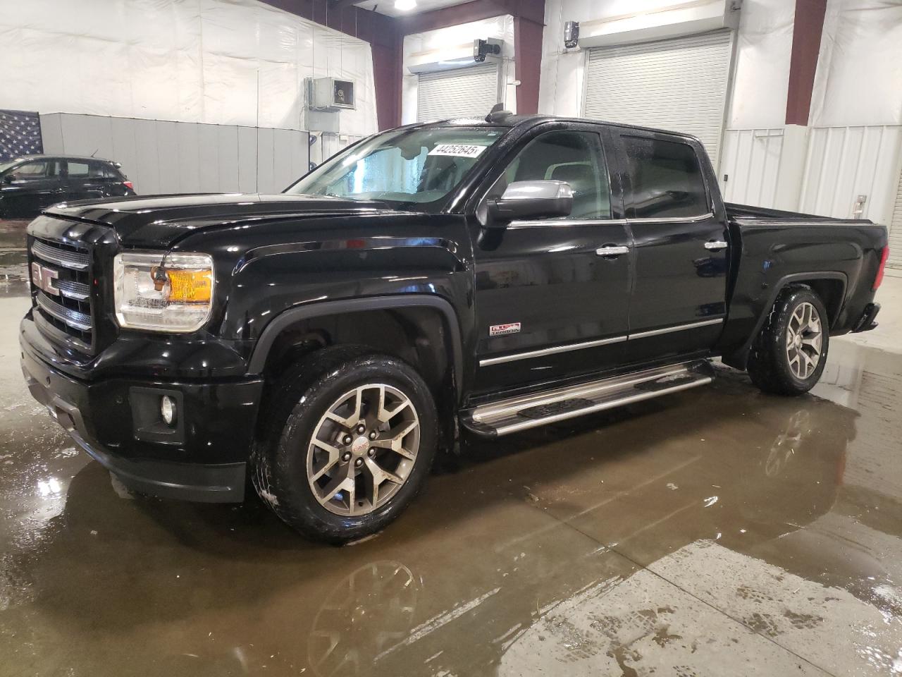 2015 GMC Sierra - Image 1