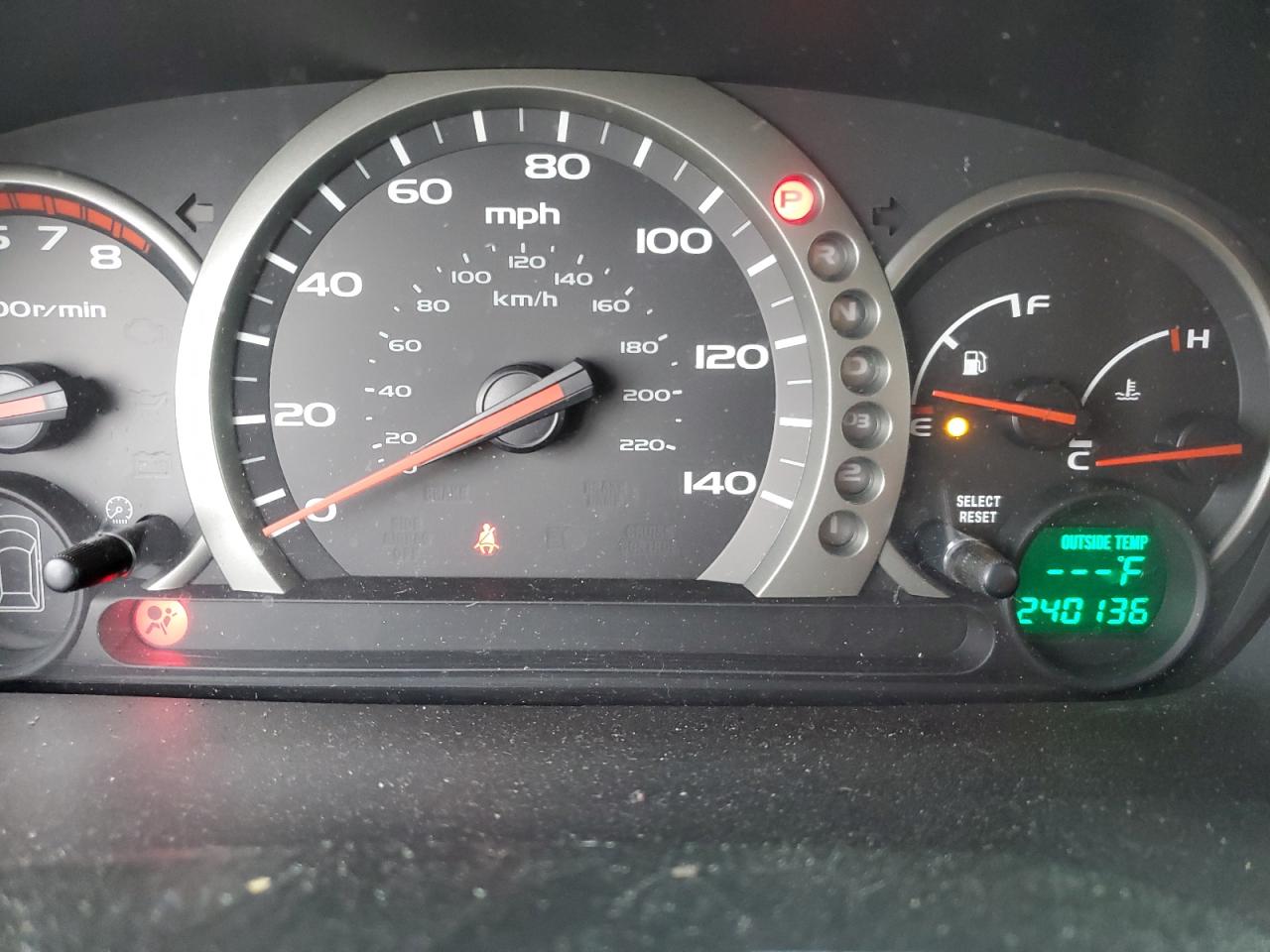 2004 Honda Pilot - Image 9