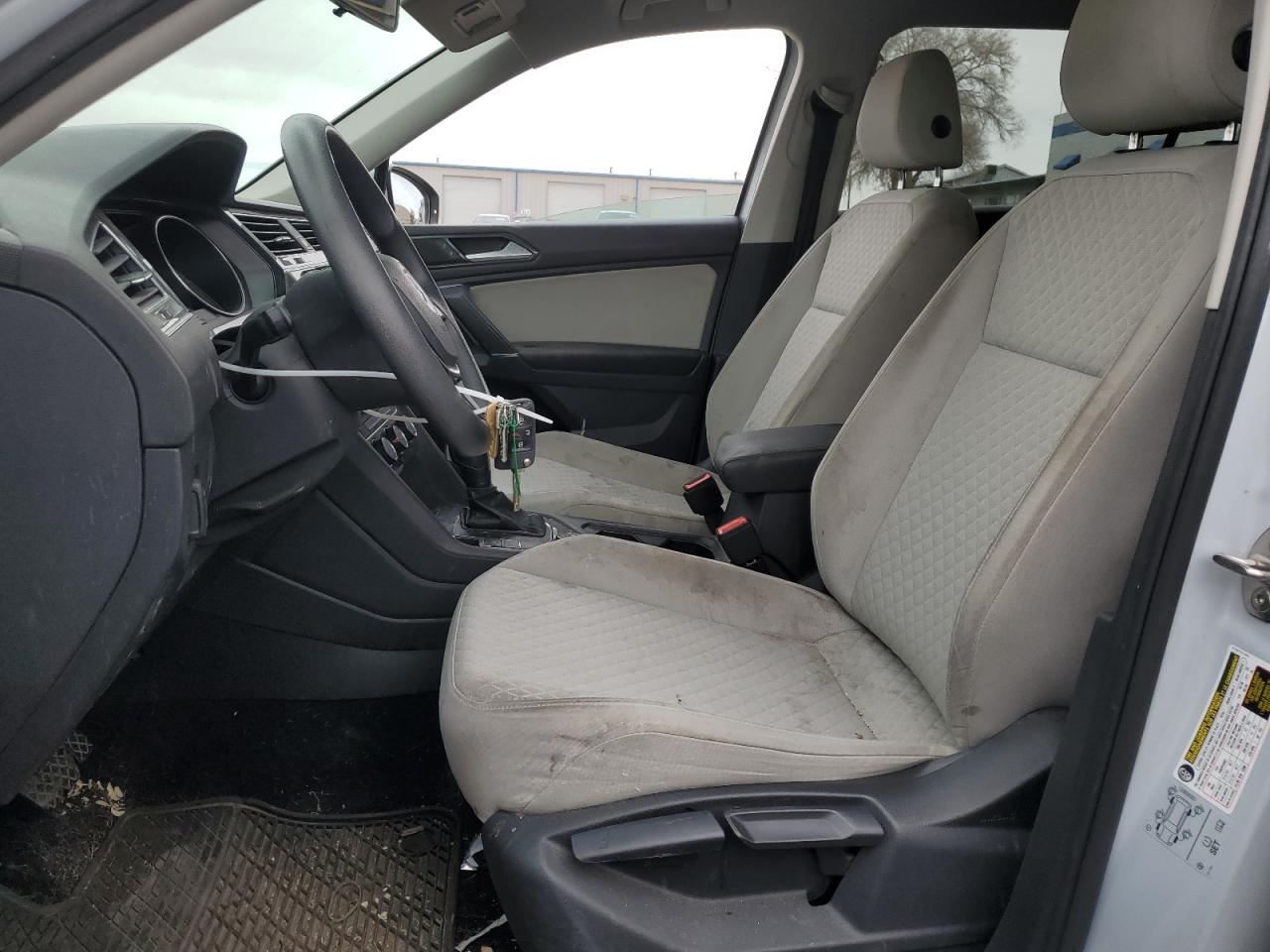 2018 Volkswagen Tiguan - Image 7