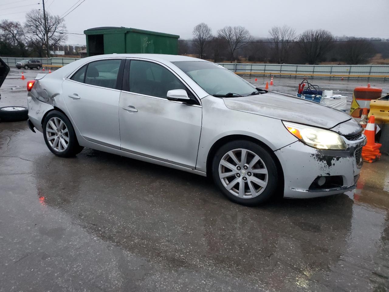 2014 Chevrolet Malibu - Image 4