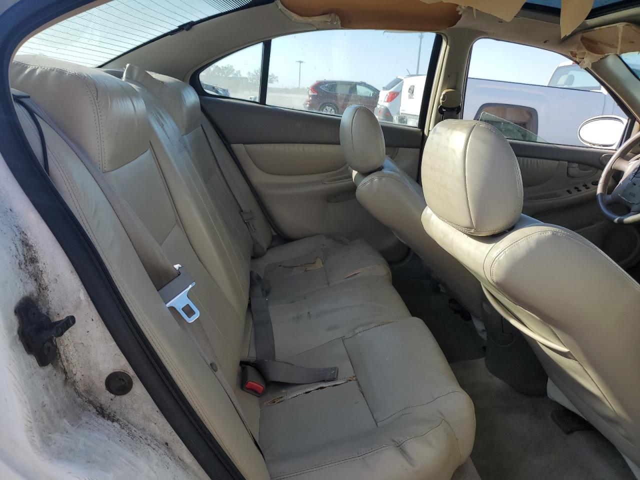 1999 Oldsmobile Alero - Image 10