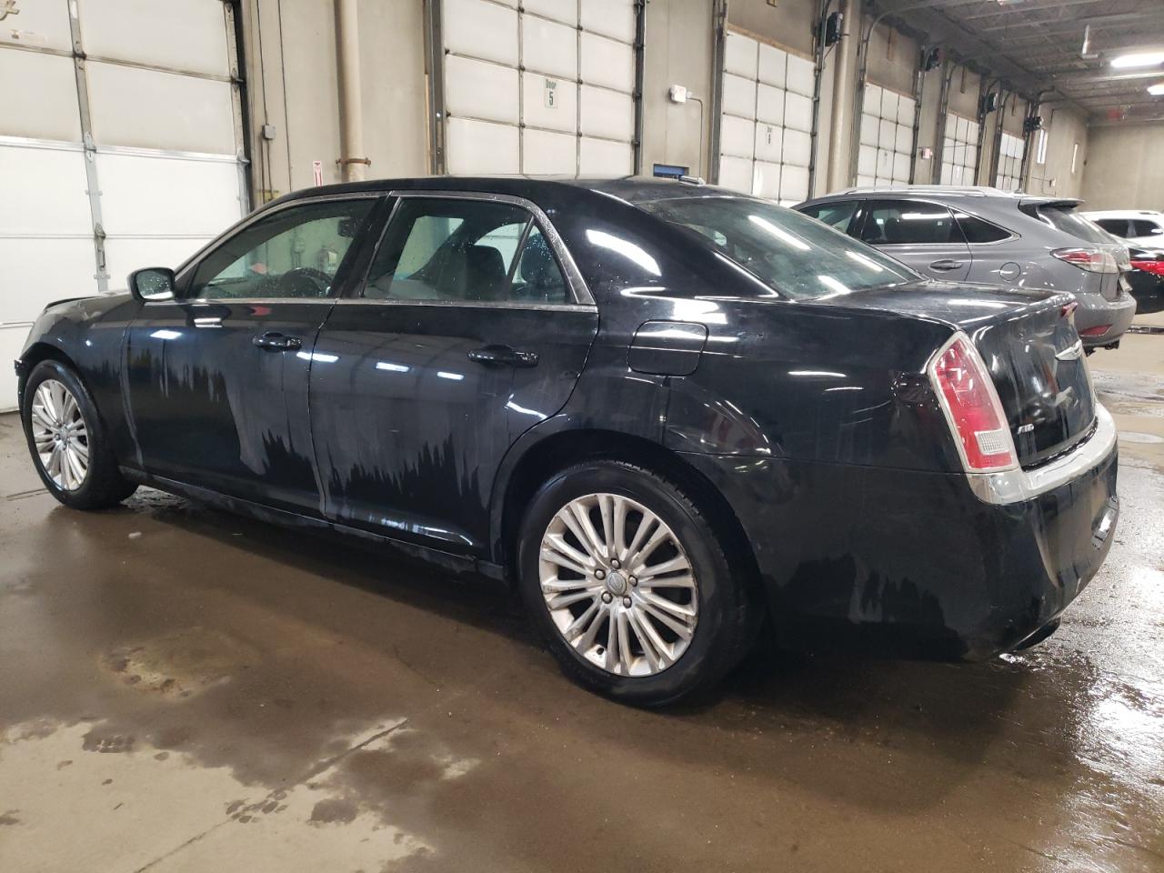 2014 Chrysler 300 - Image 2