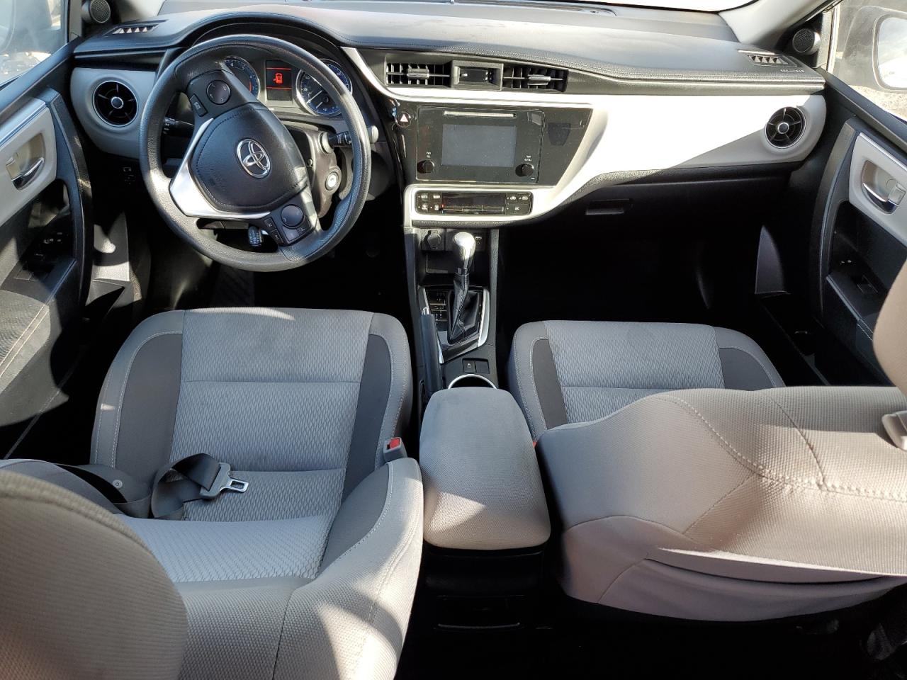 2018 Toyota Corolla - Image 8