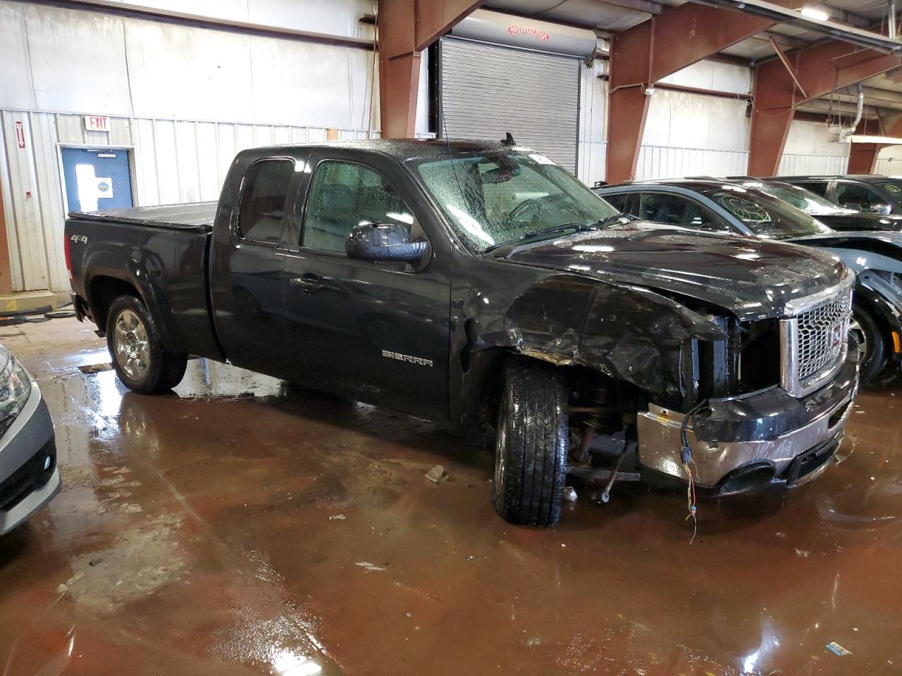 2010 GMC Sierra - Image 4