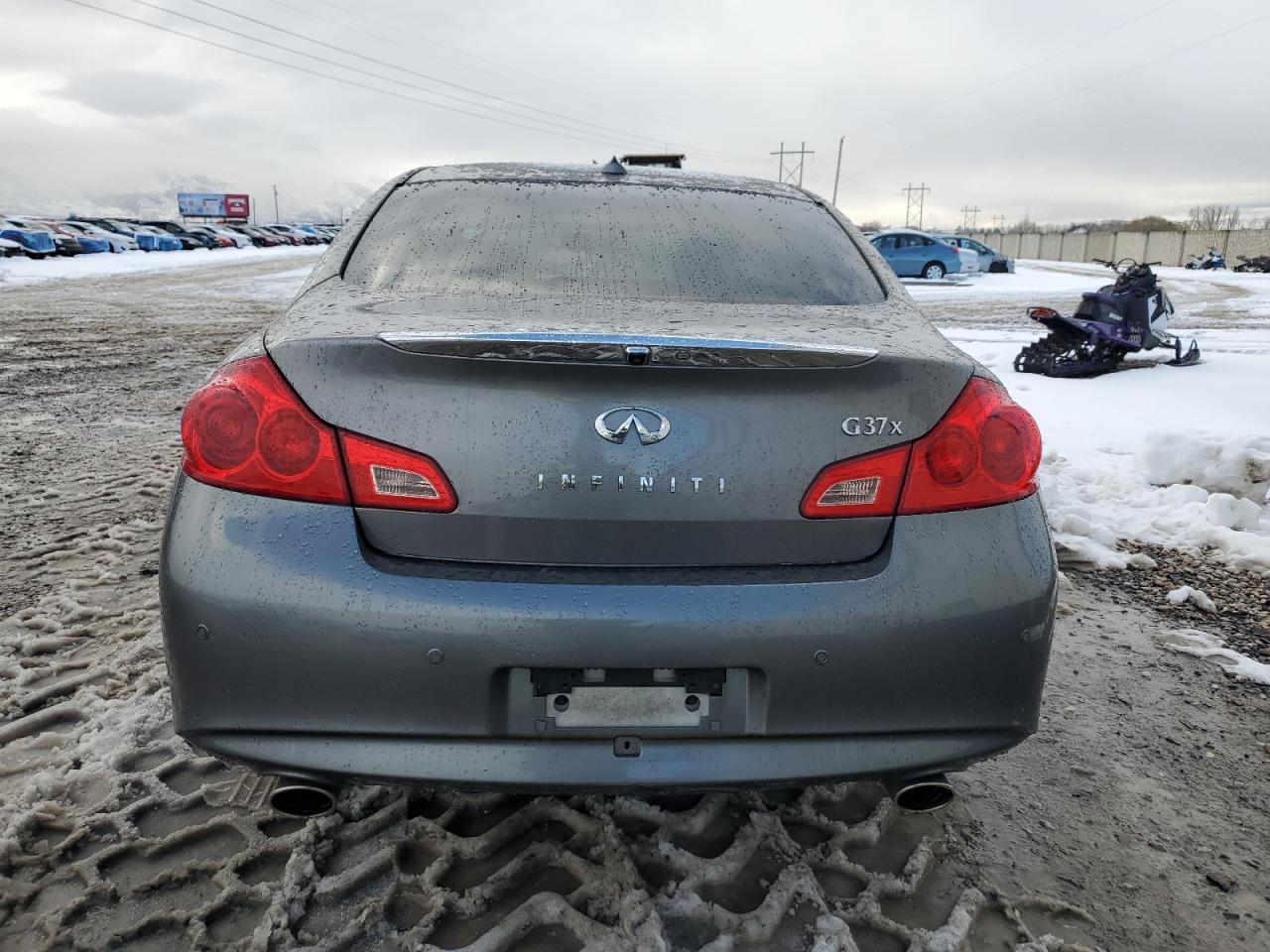 2013 Infiniti G - Image 6
