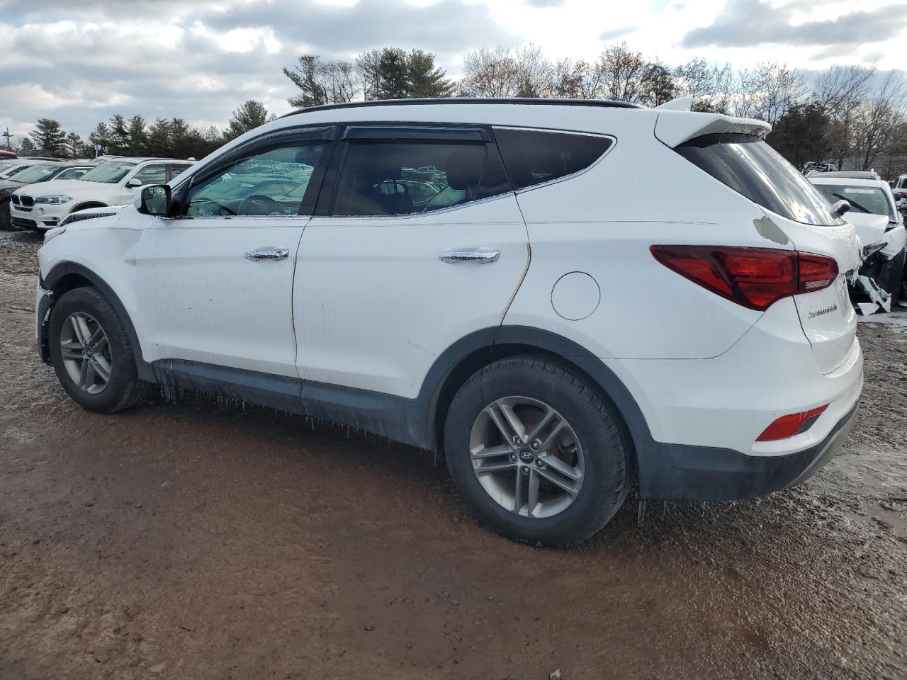 2017 Hyundai Santa Fe - Image 2