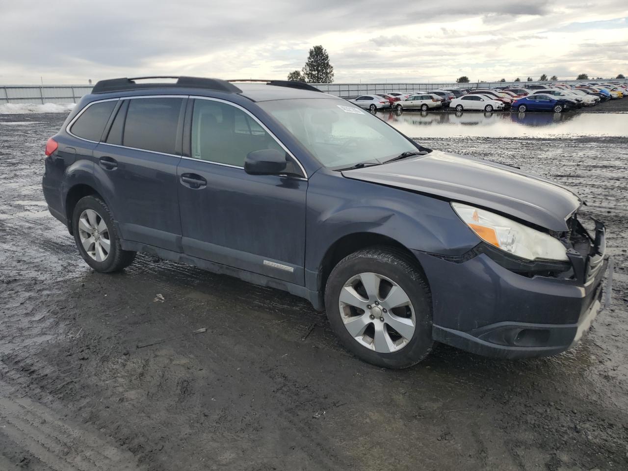 2010 Subaru Outback - Image 4