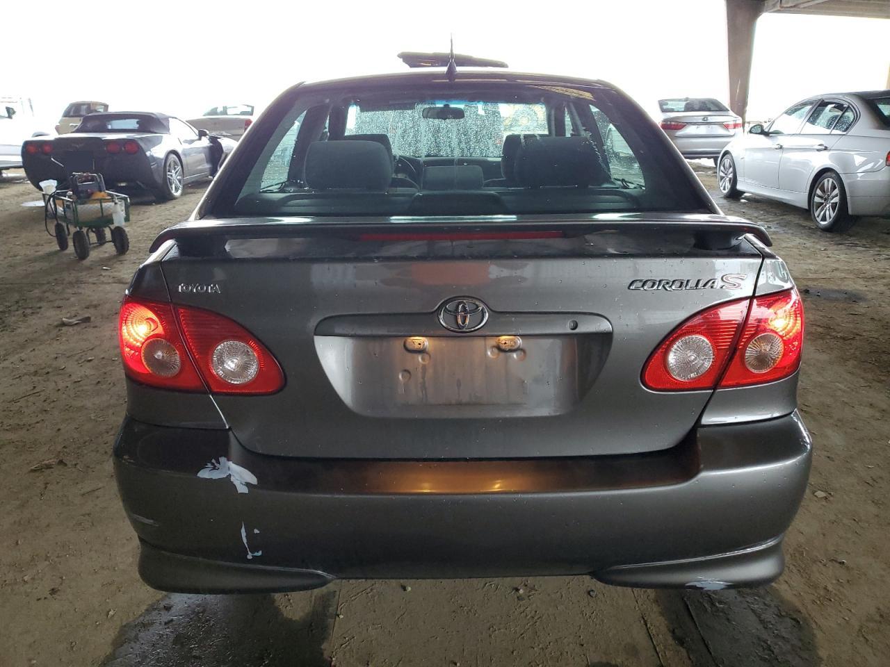 2005 Toyota Corolla - Image 6