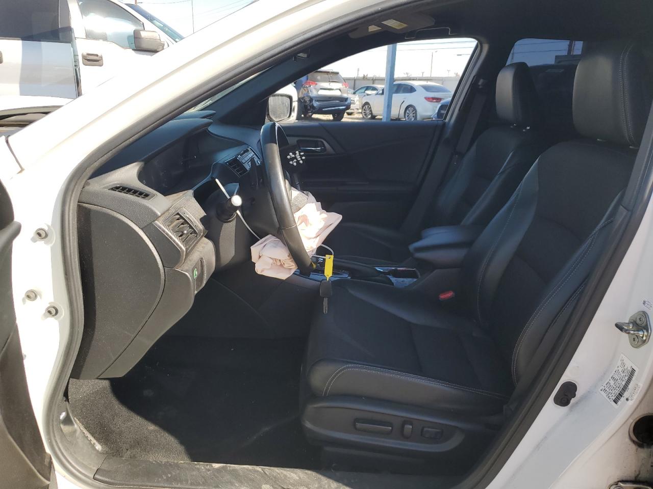 1HGCR2F59HA299156 HONDA ACCORD 2017