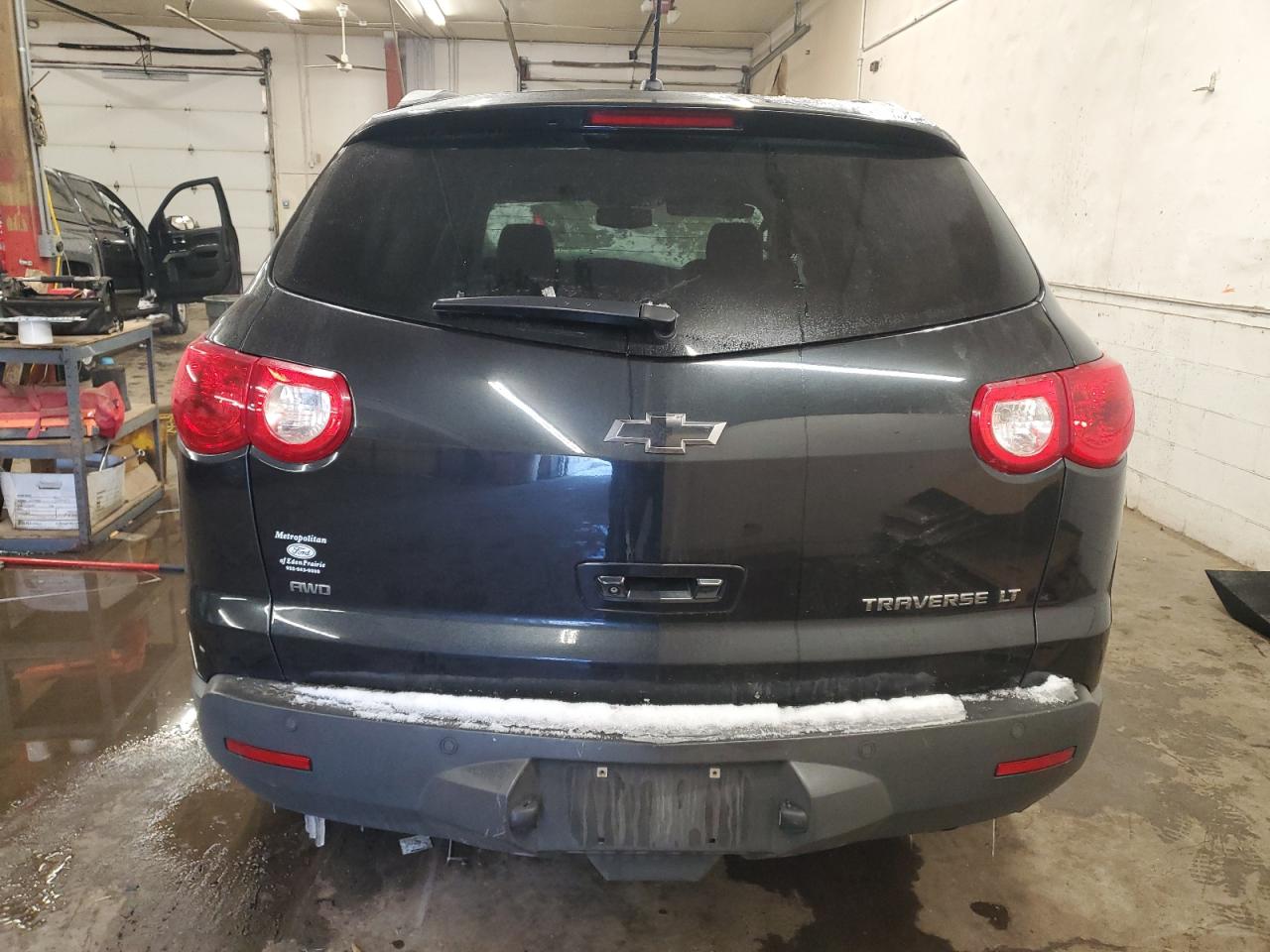 2011 Chevrolet Traverse - Image 6