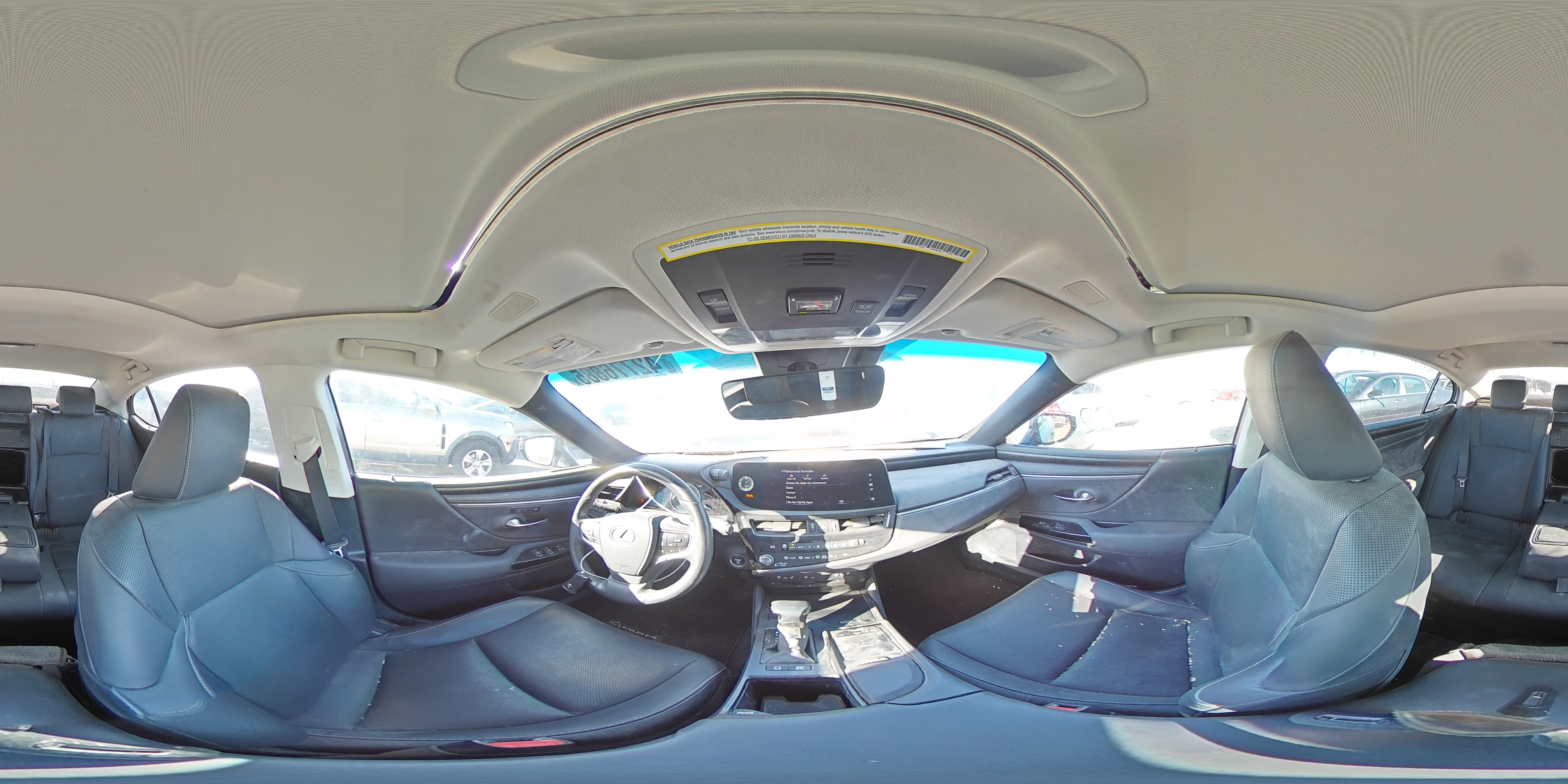 2022 Lexus ES - Image 13