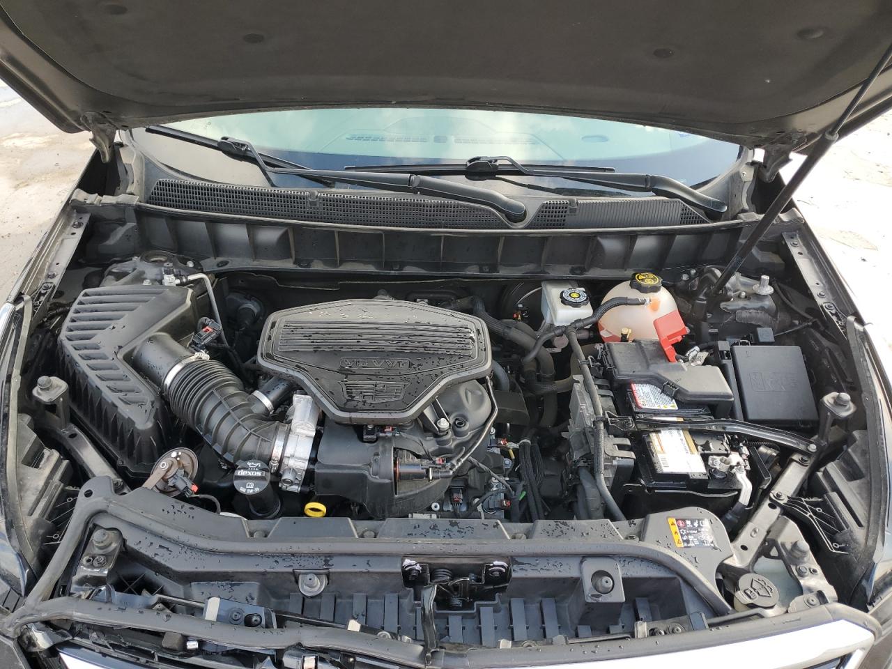 2018 Cadillac XT5 - Image 12