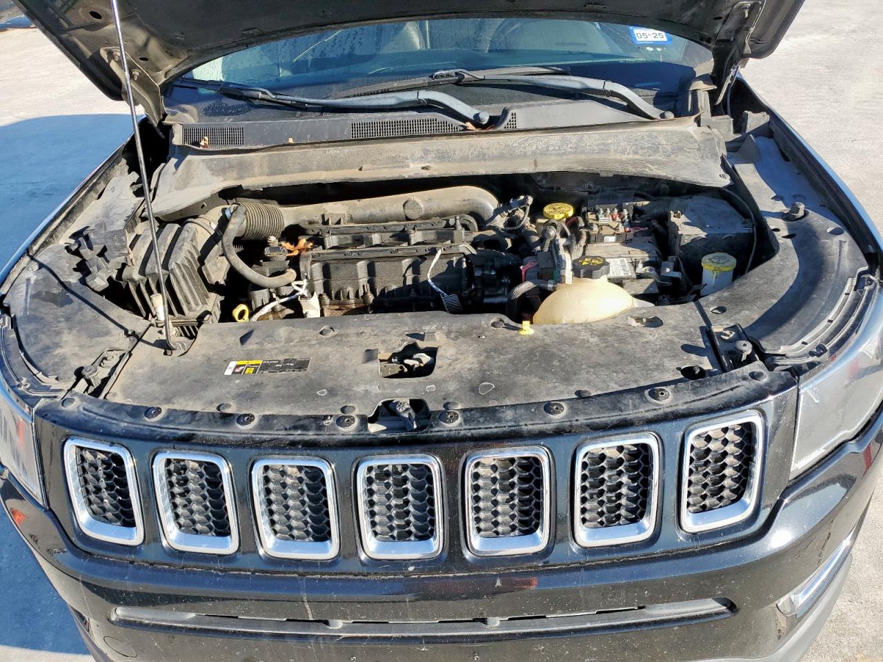 2018 Jeep Compass - Image 11