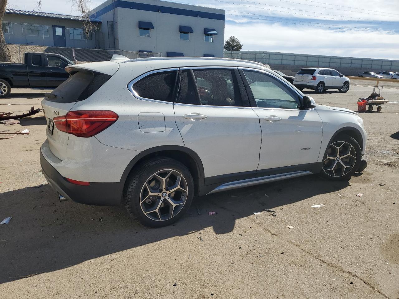 2016 BMW X1 - Image 3