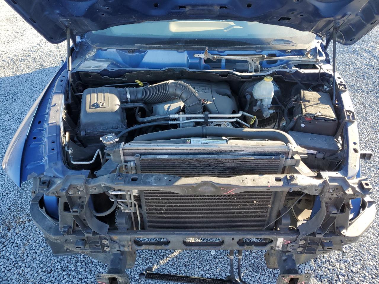 2010 Dodge RAM - Image 12