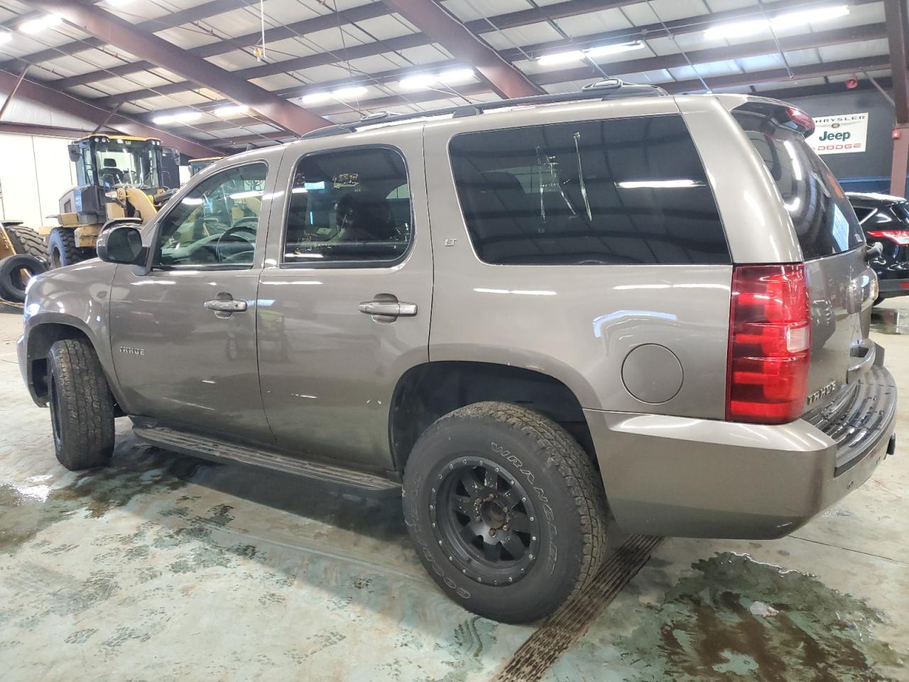 2012 Chevrolet Tahoe - Image 2