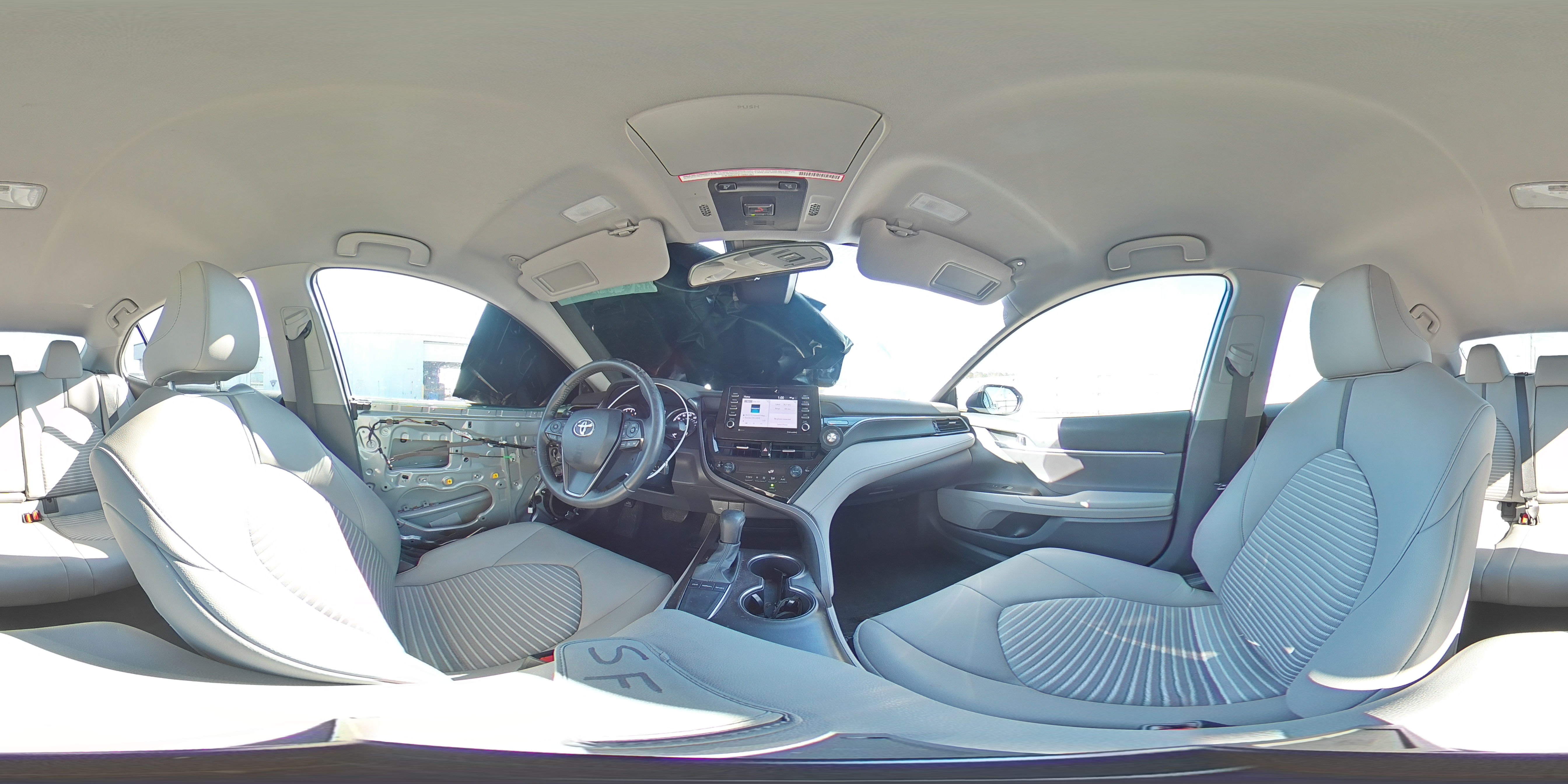 2023 Toyota Camry - Image 15