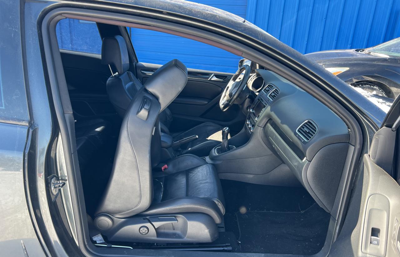 2010 Volkswagen GTI - Image 5