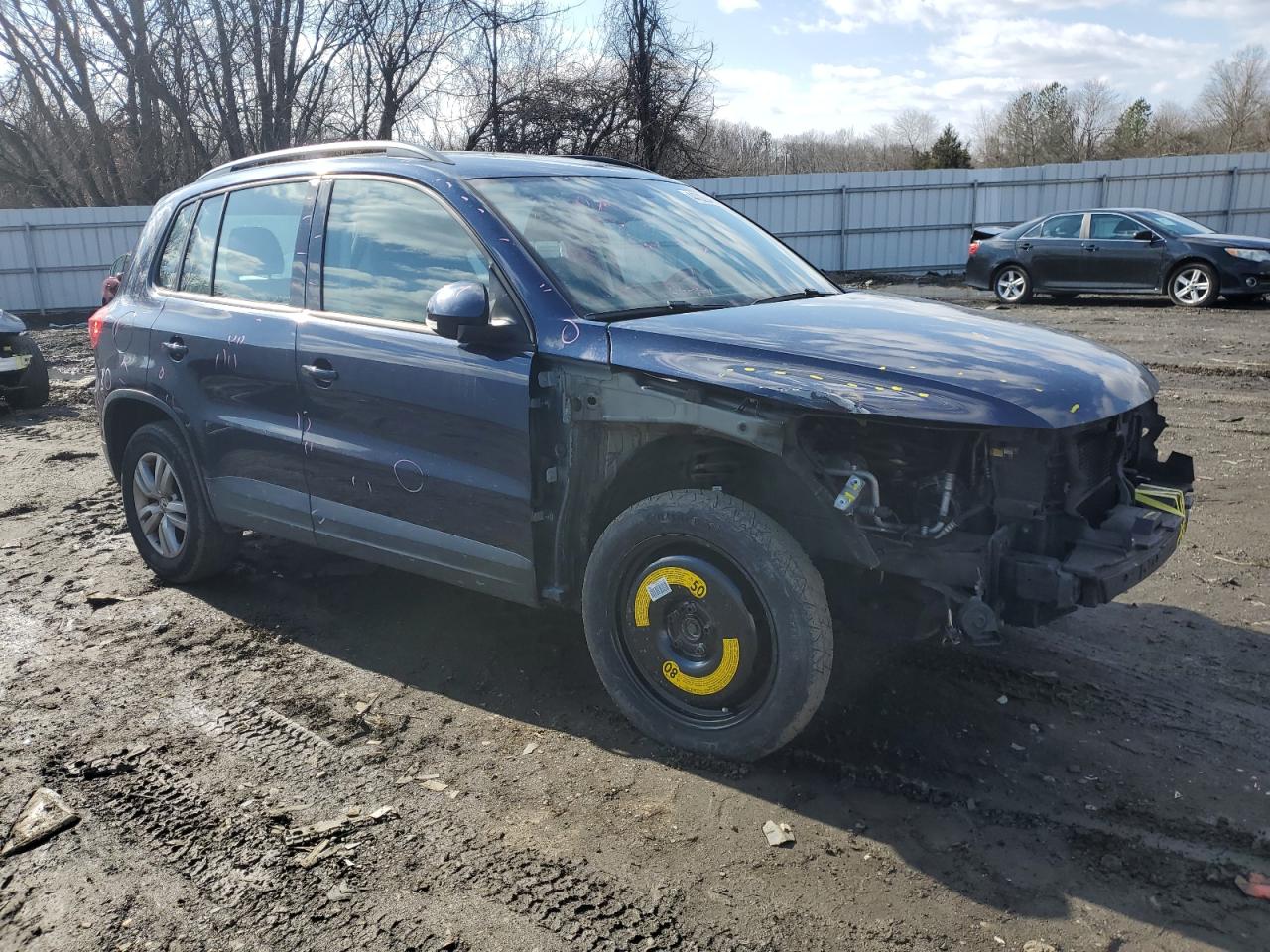 2016 Volkswagen Tiguan - Image 4