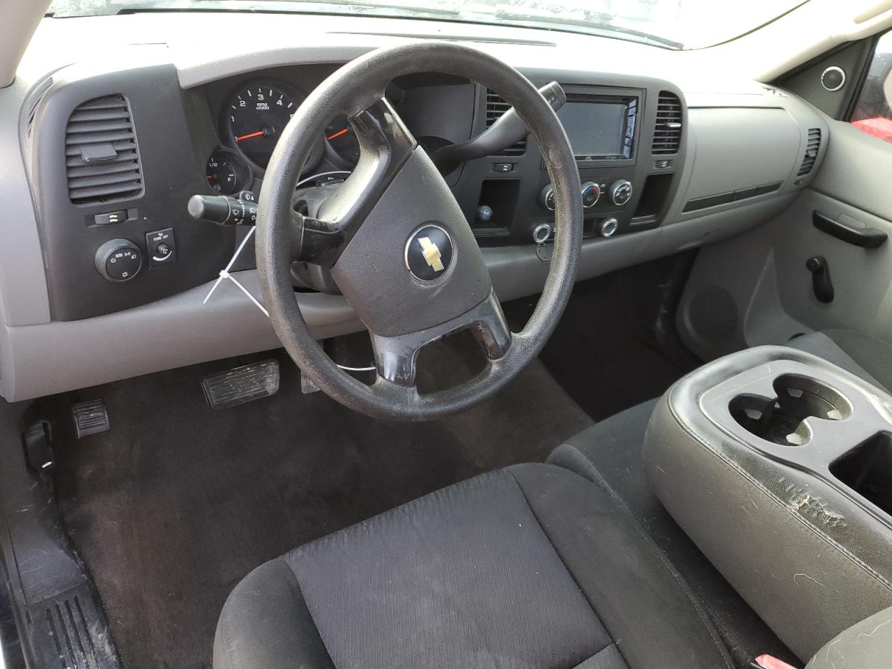 2010 Chevrolet Silverado - Image 8