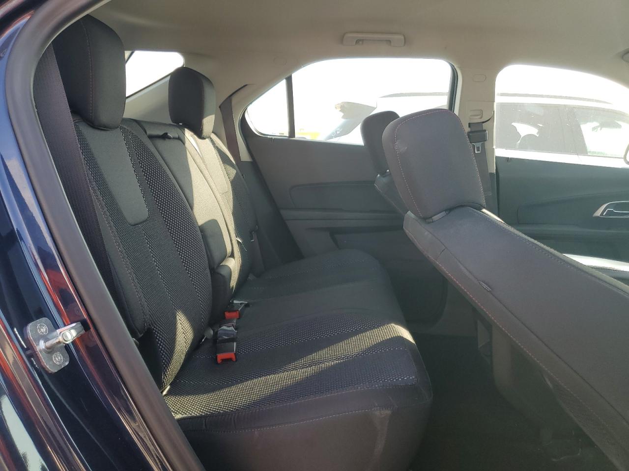 2017 Chevrolet Equinox - Image 11