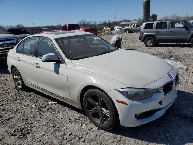  BMW 3 SERIES 2014 Білий