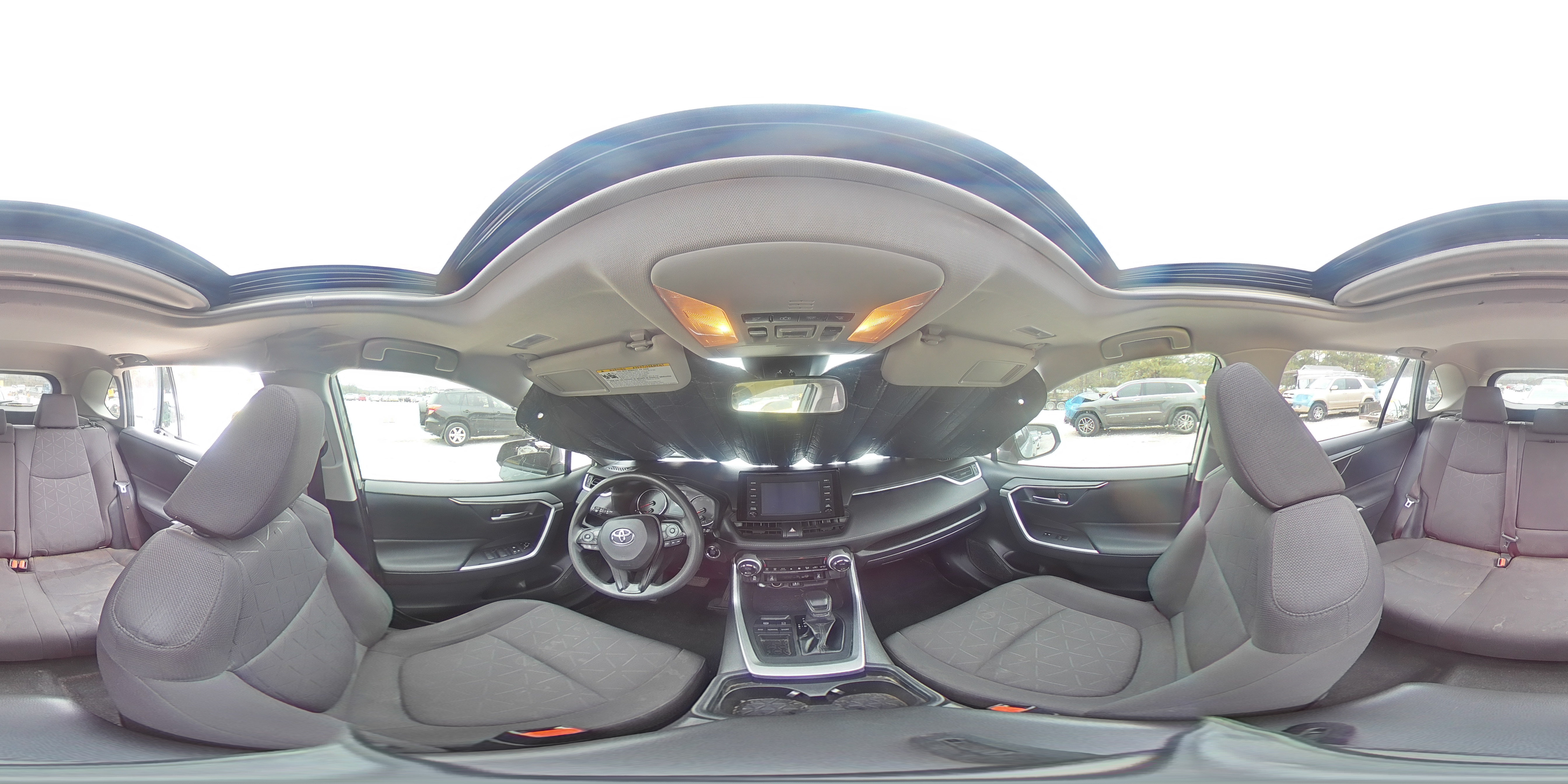 2019 Toyota RAV 4 - Image 16