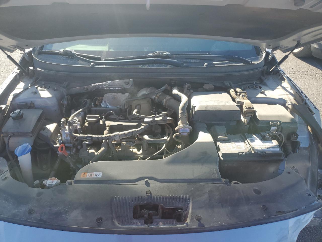 2015 Hyundai Sonata - Image 11