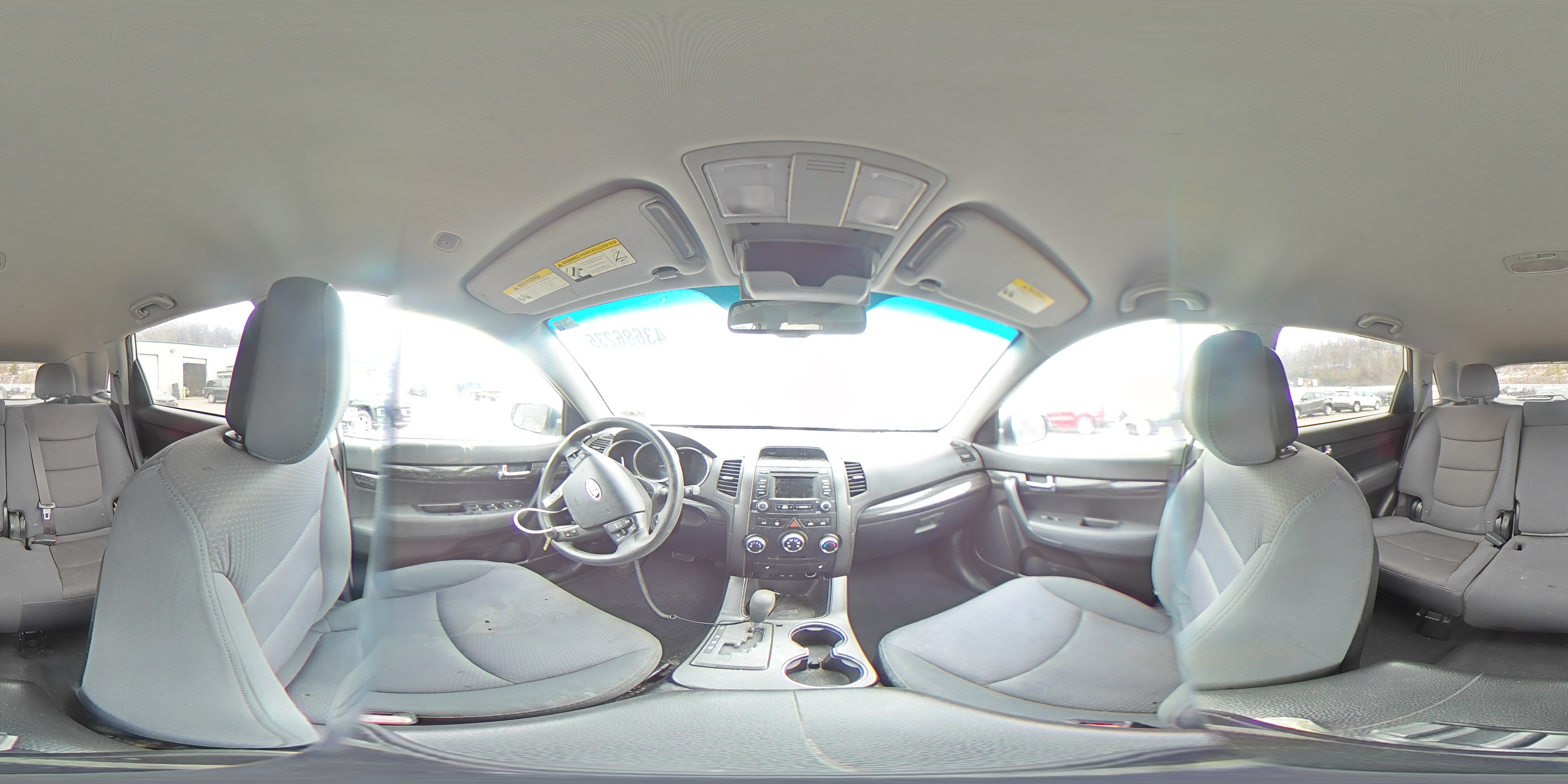 2013 Kia Sorento - Image 13