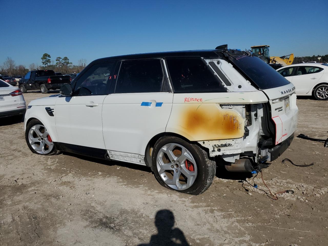 2018 Land Rover Range Rover - Image 2