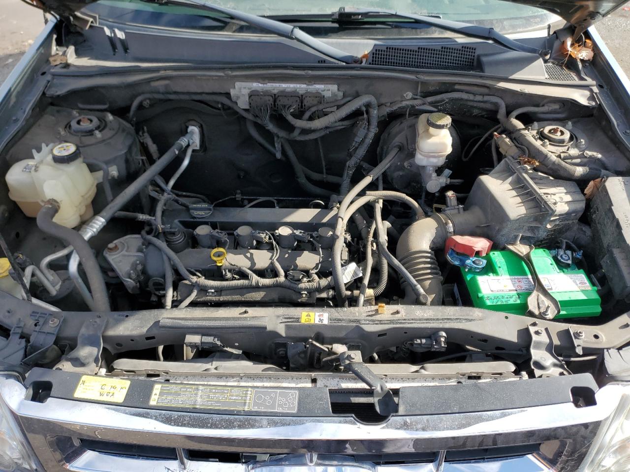 2012 Ford Escape - Image 12